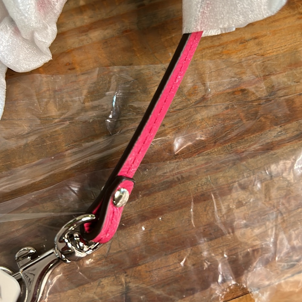 Coach signature small wristlet BNWT - Picture 6 of 10